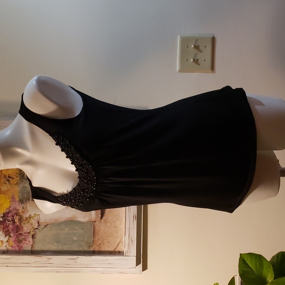 Sioni Tank - Picture 3 of 9